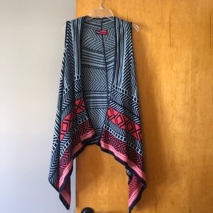 Sleeveless sweater cardigan, asymmetrical